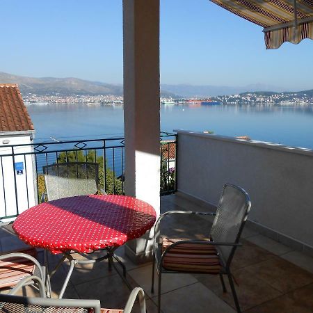 Gogi Apartman Donji Okrug  Exterior photo