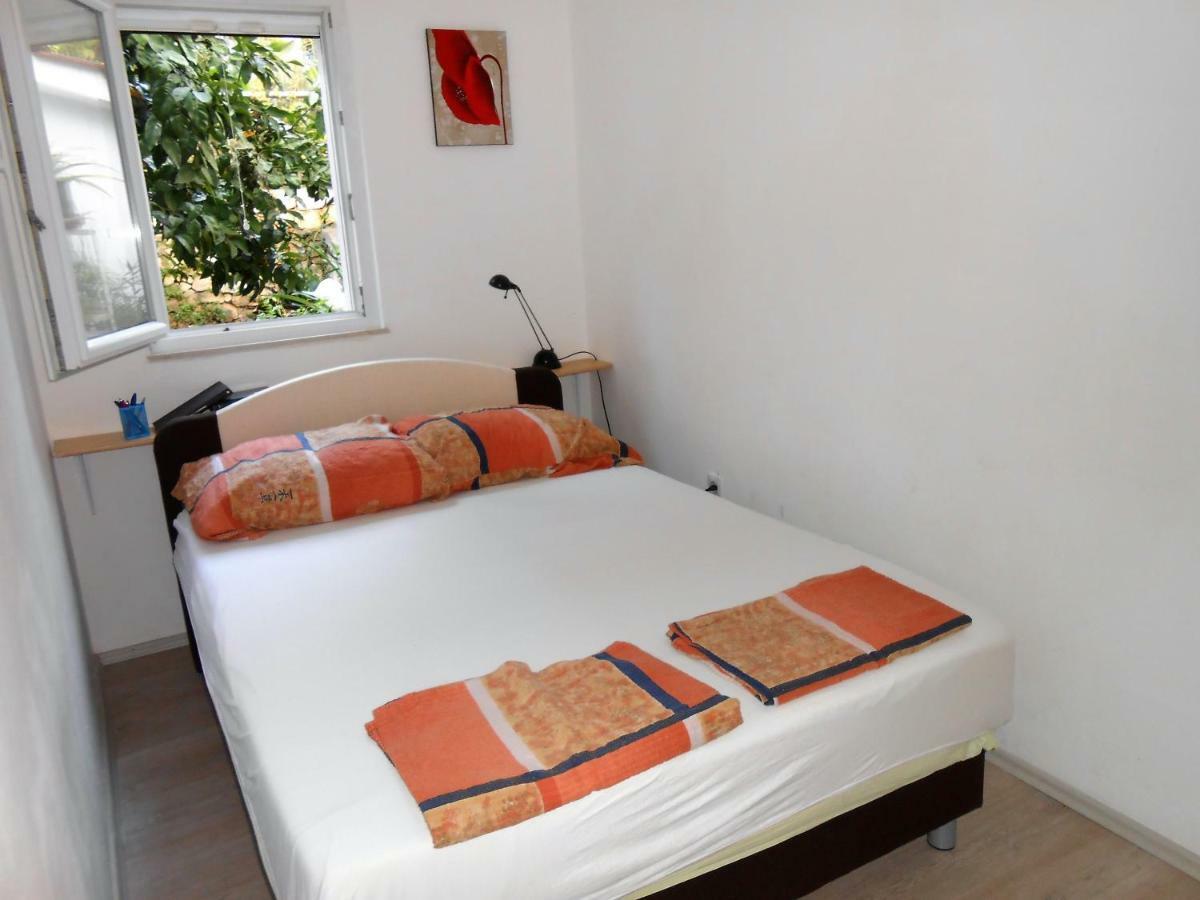 Gogi Apartman Donji Okrug  Exterior photo
